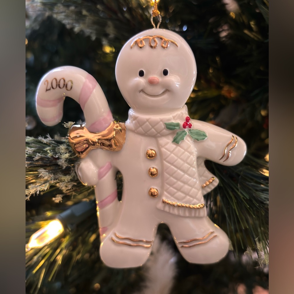 Lenox 2000 “A Christmas Treat” Gingerbread Man Ornament - EUC